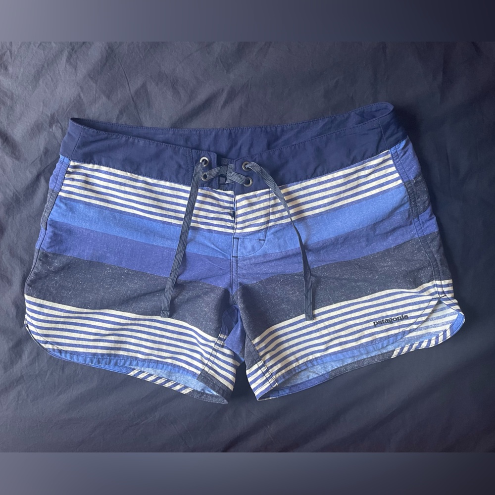 Blue Patagonia Women's Wavefarer Boardshorts (Size 6)